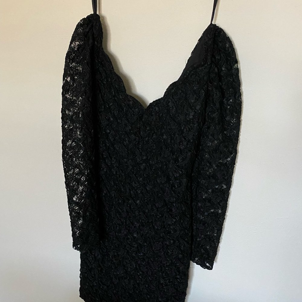 Sexy Vintage 80s black lace dress
